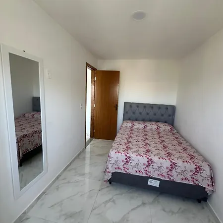 Beautiful Apartamento Com Varanda De Frente Novo Equipado A 2 Quadras Da Praia